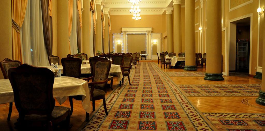 Ganja Hotel Стая снимка